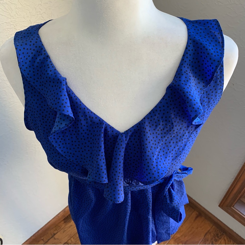 Motherhood Maternity | Royal Blue w/ Black dots Ruffle Blouse Tank Top | Sz S - Picture 7 of 13